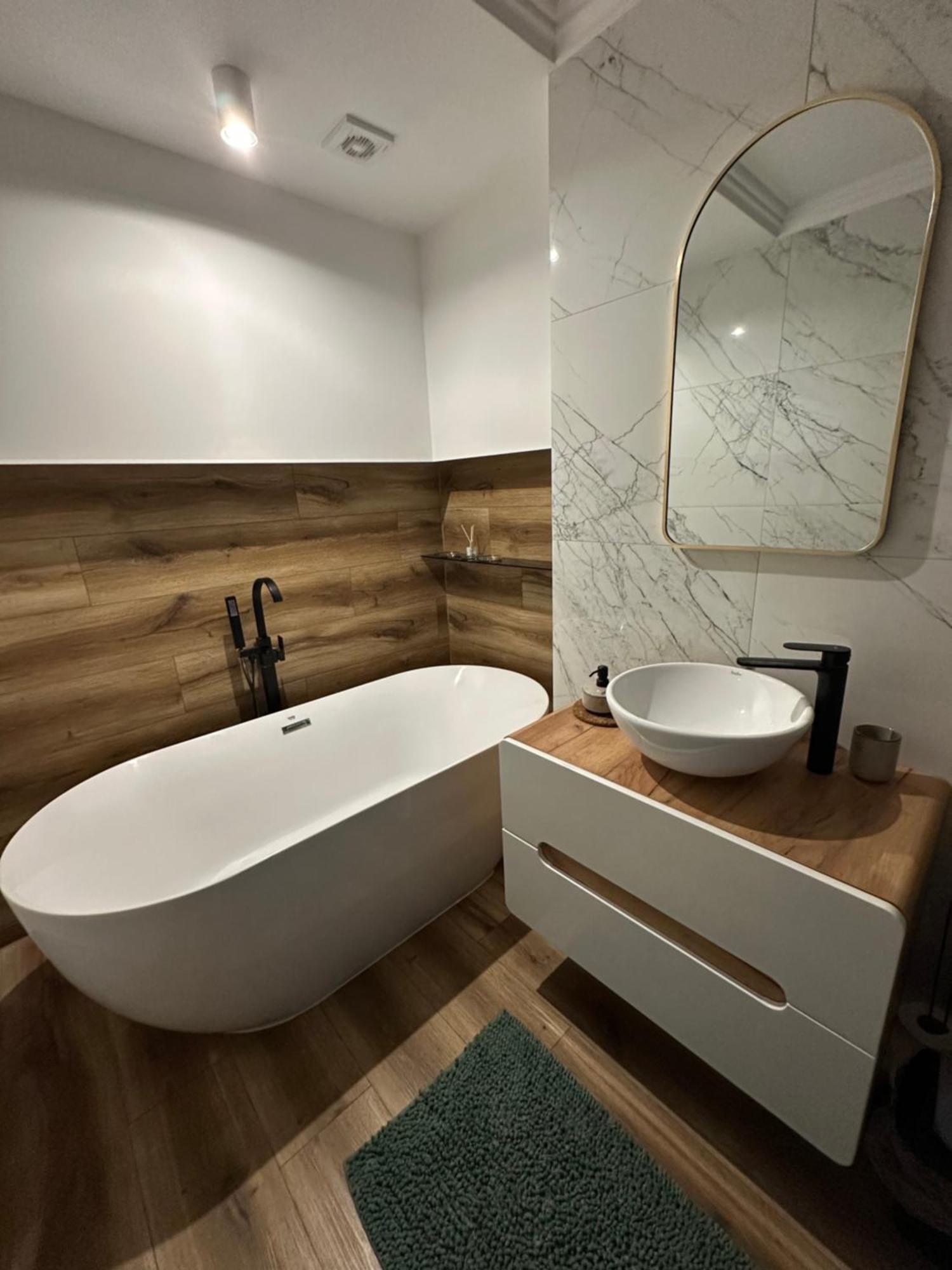 Katerina - Mona Luxury Apartments Lębork Extérieur photo